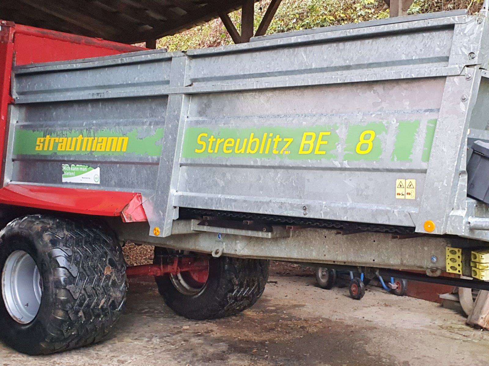 Stalldungstreuer van het type Strautmann Silberblitz BE 8, Gebrauchtmaschine in Oberornau (Foto 10)