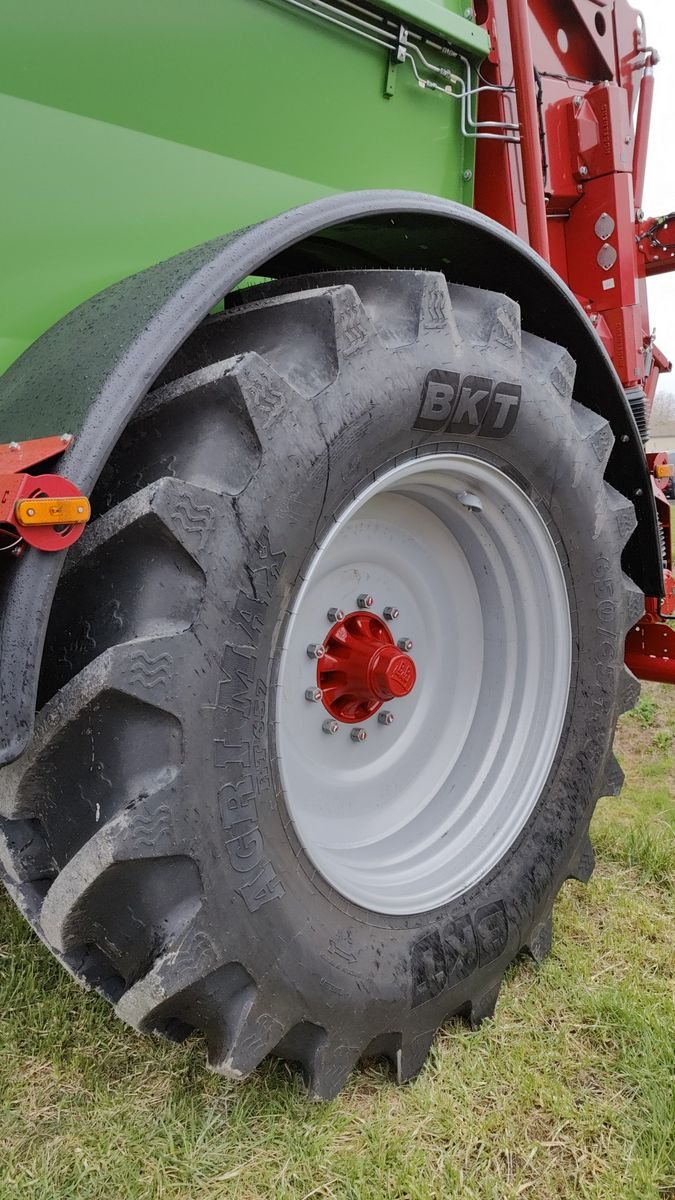 Stalldungstreuer van het type Strautmann TS 160, Neumaschine in Kirchschlag (Foto 5)