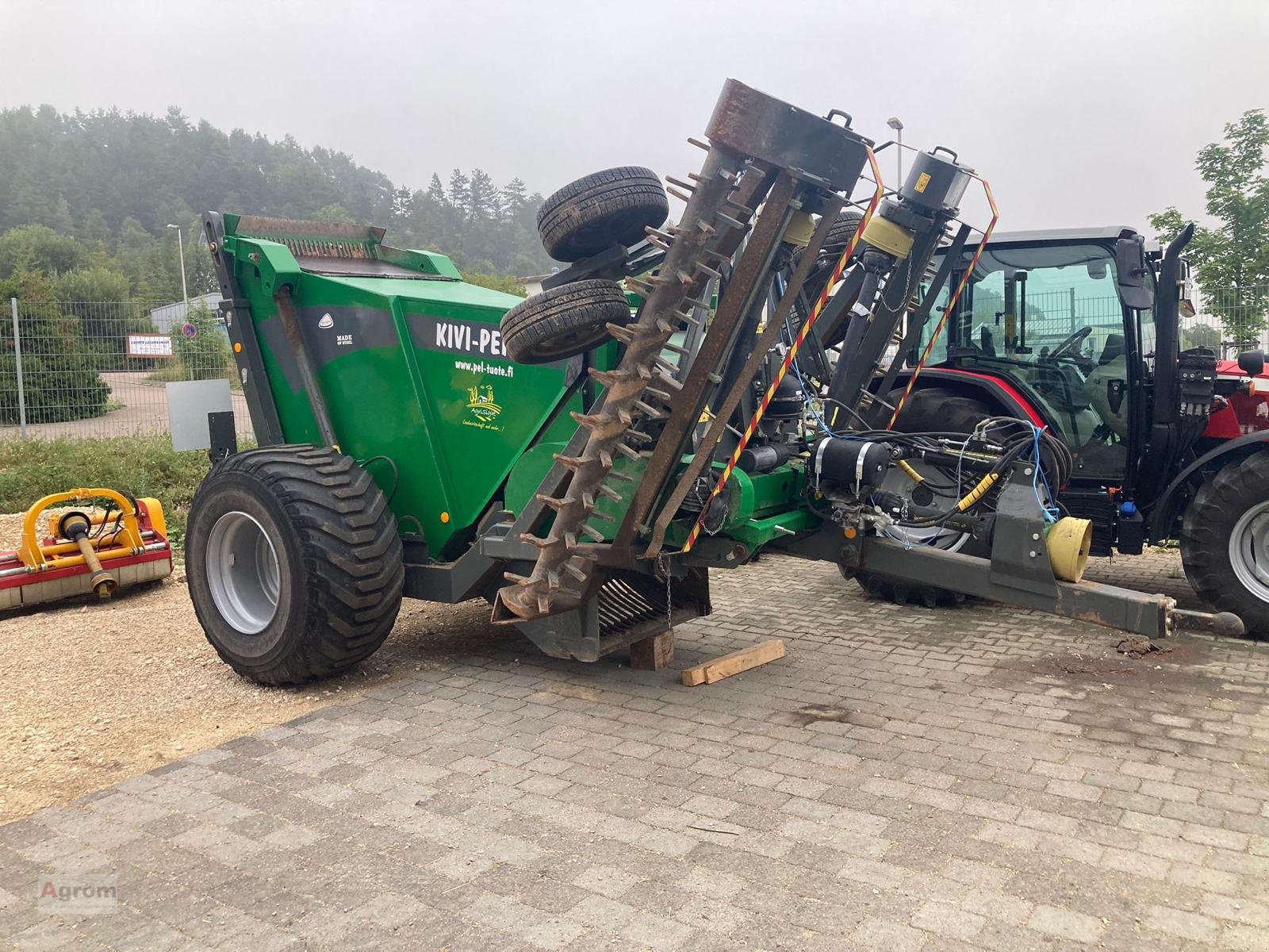 Steinsammler del tipo Kivi Pekka 5 HD, Gebrauchtmaschine en Münsingen (Imagen 1)