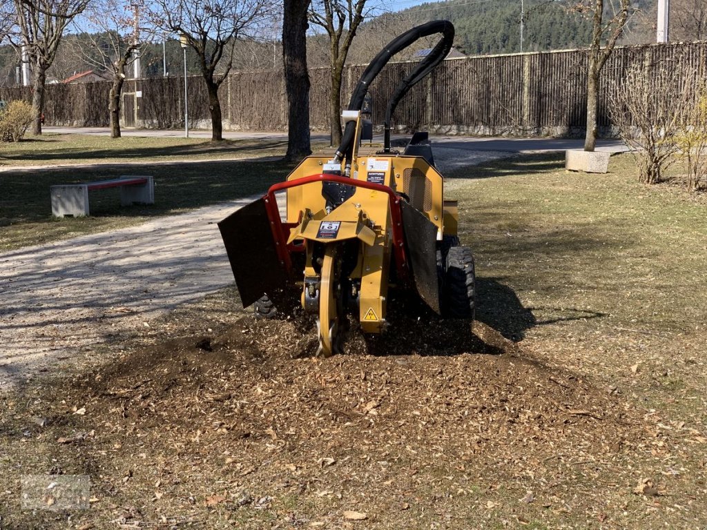 Stock/Wurzelfräse Türe ait Rayco RG80 4x4 Funk, Neumaschine içinde Burgkirchen (resim 2)