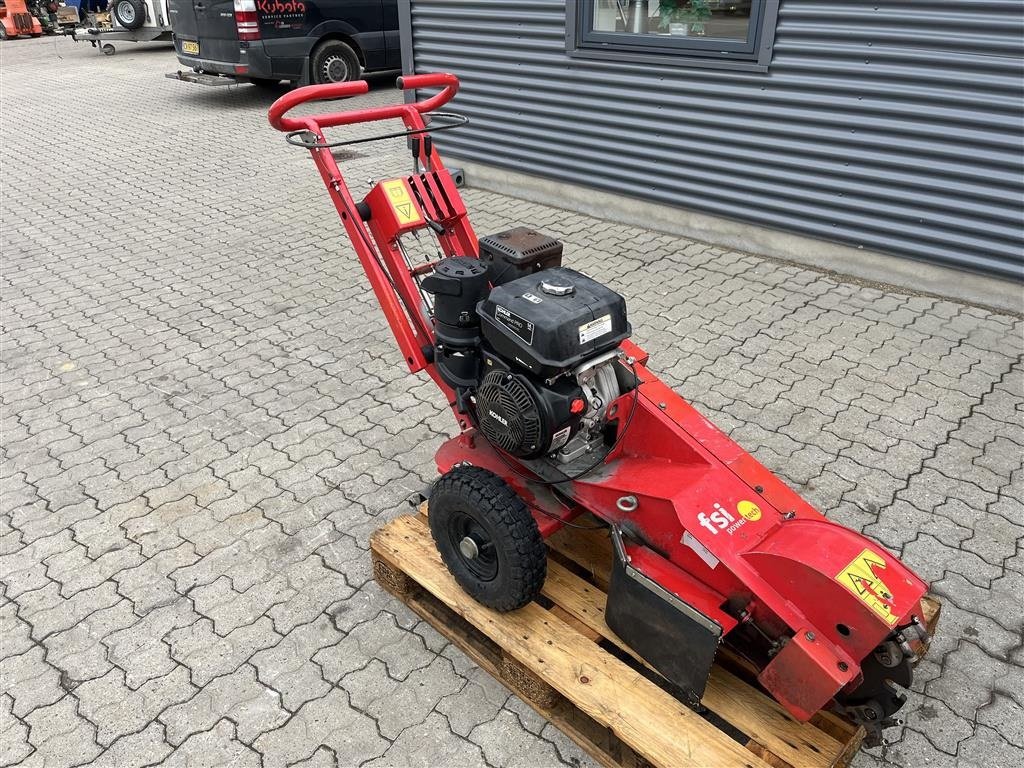 Stockfräse du type FSI FSI B20 stubfræser, Gebrauchtmaschine en Rønnede (Photo 2)