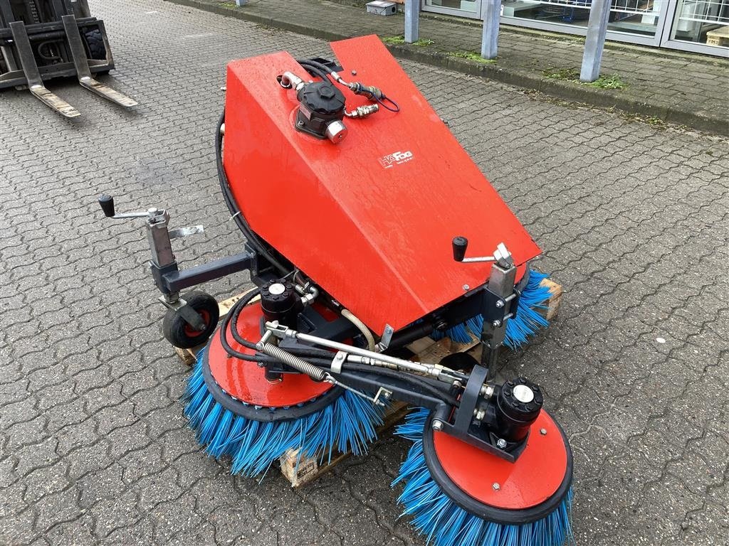 Straßenkehrmaschine van het type Antonio Carraro Feje-sugeanlæg, Gebrauchtmaschine in Roskilde (Foto 2)