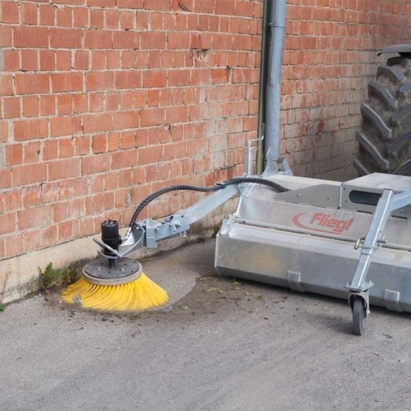 Straßenkehrmaschine tip Fliegl FEJEKOST TYPE 500 - 2300 MM, Gebrauchtmaschine in Brønderslev (Poză 4)