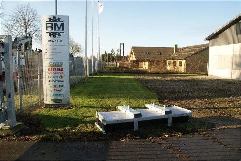 Straßenkehrmaschine of the type Fliegl Lion Sweeper 2500, Gebrauchtmaschine in Ringe (Picture 1)