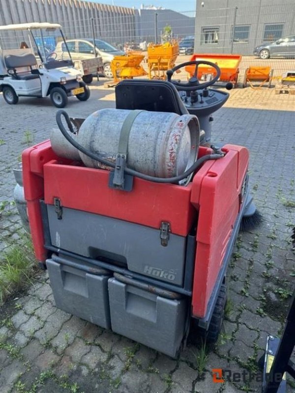 Straßenkehrmaschine tipa Hako Jonas 980, Gebrauchtmaschine u Rødovre (Slika 4)