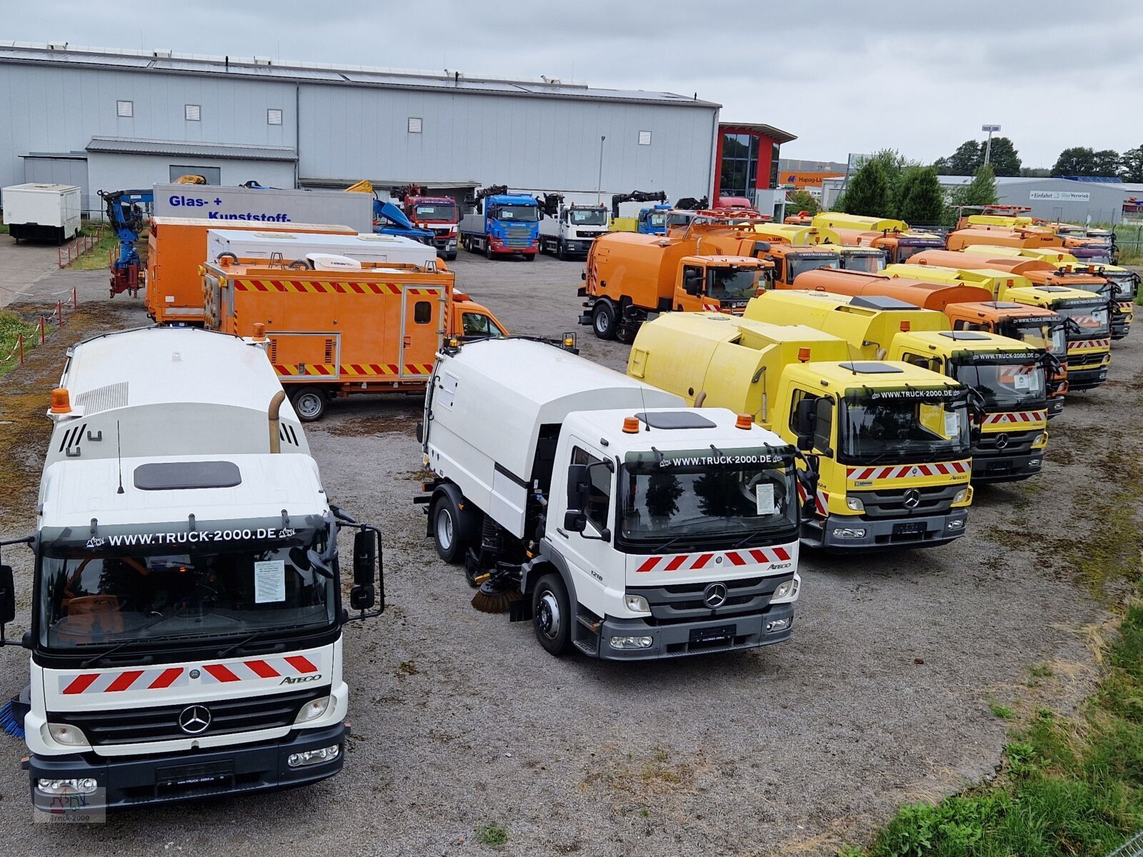 Straßenkehrmaschine des Typs Mercedes-Benz Atego 1324 Kehrmaschine, Gebrauchtmaschine in Sottrum (Bild 2)