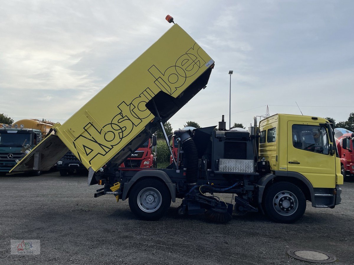 Straßenkehrmaschine Türe ait Mercedes-Benz Atego 1324 Kehrmaschine, Gebrauchtmaschine içinde Sottrum (resim 29)