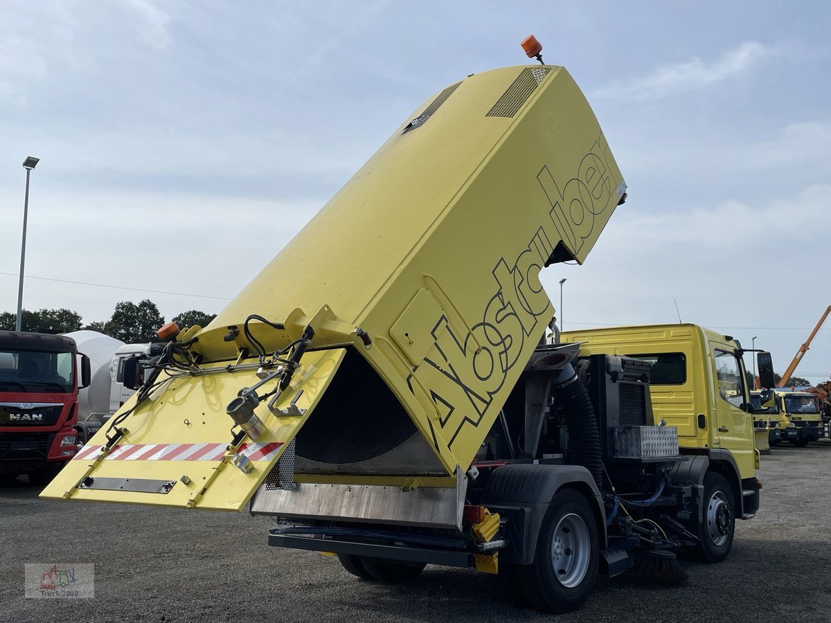 Straßenkehrmaschine типа Mercedes-Benz Atego 1324 Kehrmaschine, Gebrauchtmaschine в Sottrum (Фотография 30)