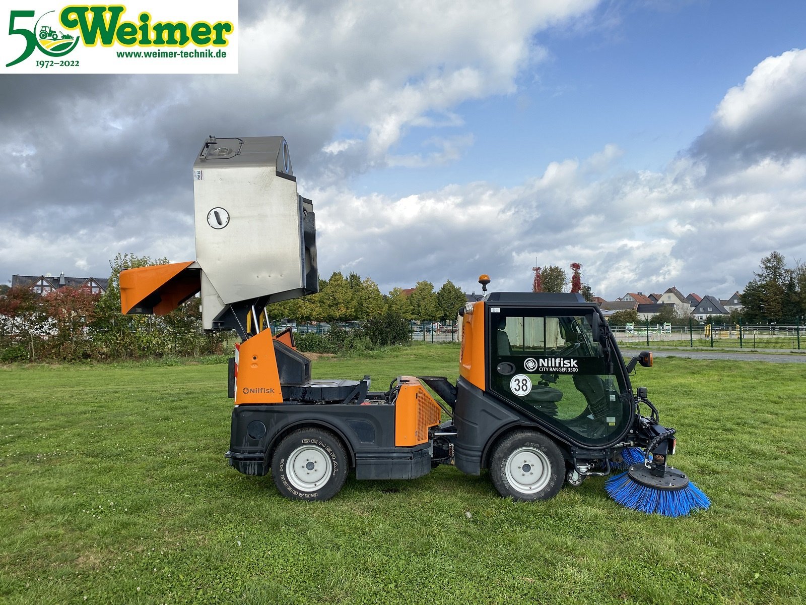 Straßenkehrmaschine του τύπου Nilfisk City Ranger 3500, Gebrauchtmaschine σε Lollar, Ruttershausen (Φωτογραφία 2)