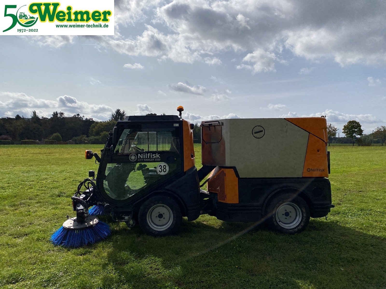 Straßenkehrmaschine van het type Nilfisk City Ranger 3500, Gebrauchtmaschine in Lollar, Ruttershausen (Foto 8)