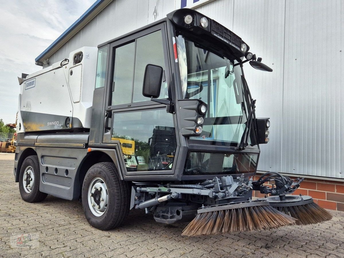 Straßenkehrmaschine van het type Schmidt Swingo 200+ Compact, Gebrauchtmaschine in Sottrum (Foto 20)