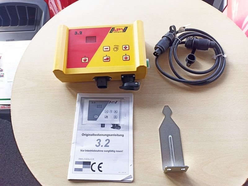 Striegel mit Nachsaateinrichtung Türe ait APV Steuermodul 3.2, Neumaschine içinde St. Marienkirchen (resim 1)