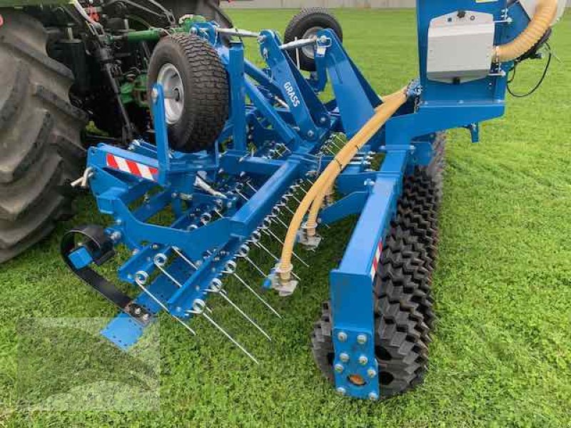 Striegel mit Nachsaateinrichtung του τύπου Grassmix Grünlandstriegel mit Crossboard Berg Edition 3m, Neumaschine σε Hermannsburg (Φωτογραφία 17)