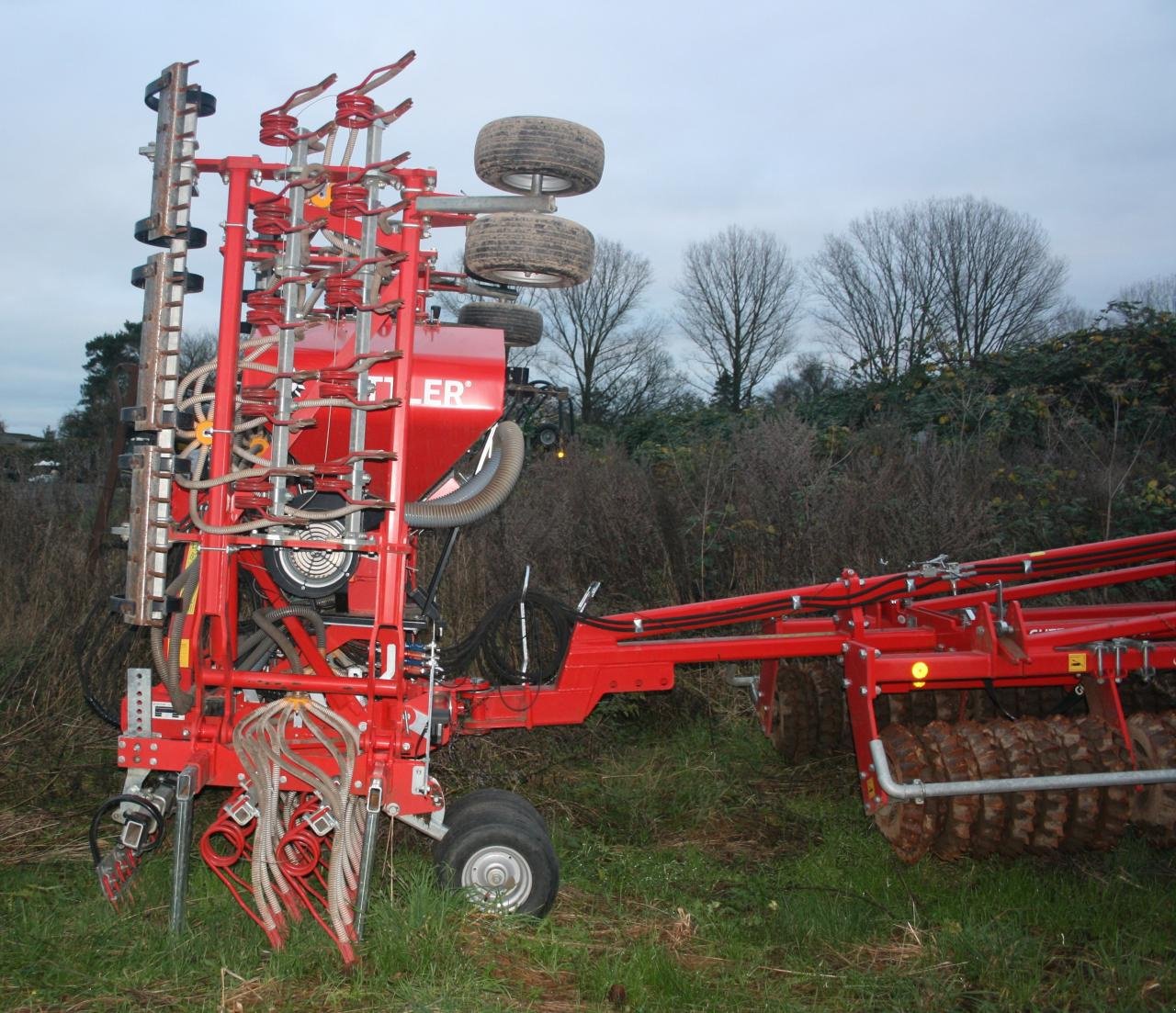 Striegel mit Nachsaateinrichtung typu Güttler Green Master 600 & Mayor 640, Gebrauchtmaschine v Könnern (Obrázek 2)