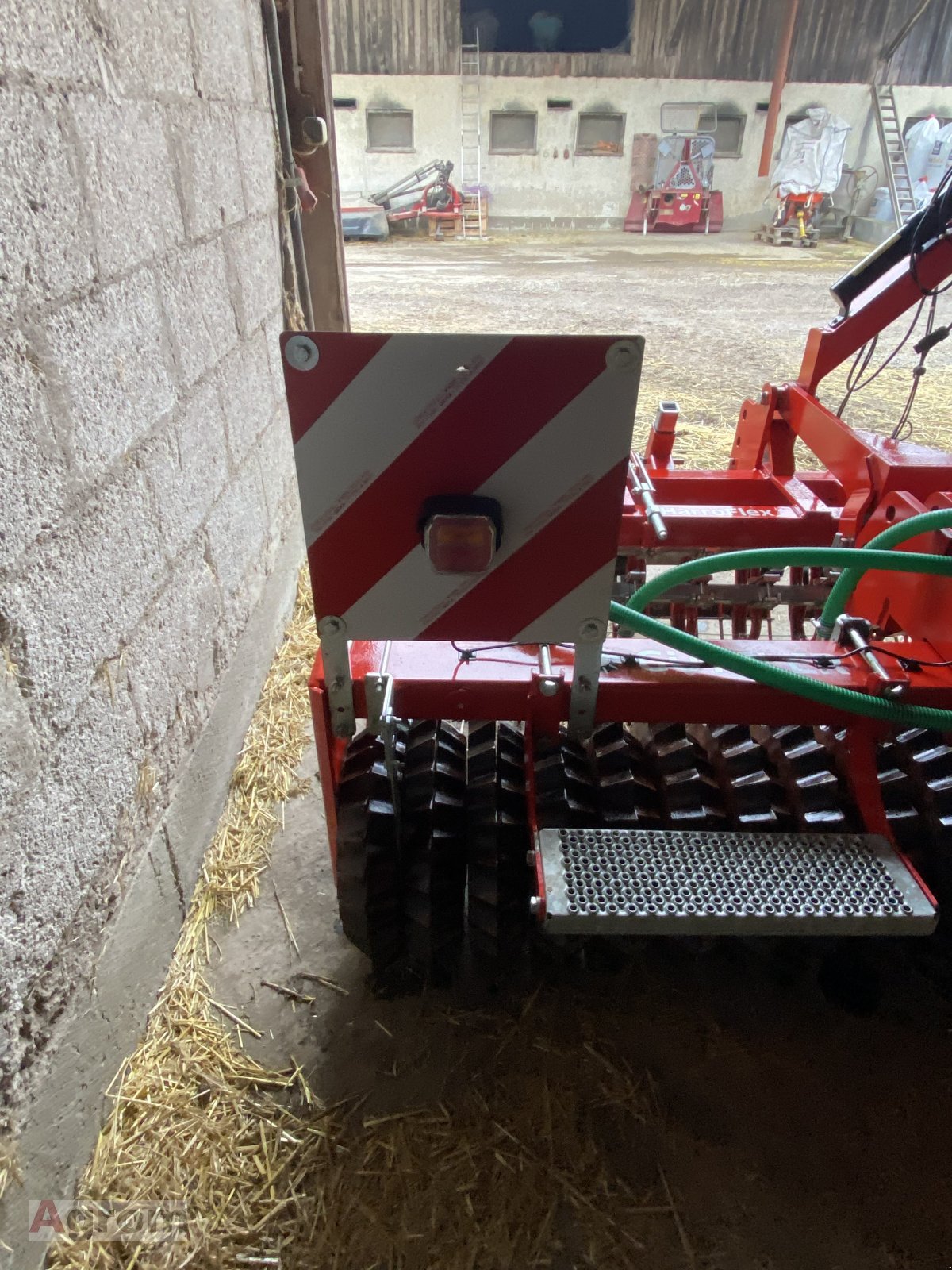 Striegel mit Nachsaateinrichtung typu Güttler Greenmaster, Gebrauchtmaschine v Meißenheim-Kürzell (Obrázek 6)