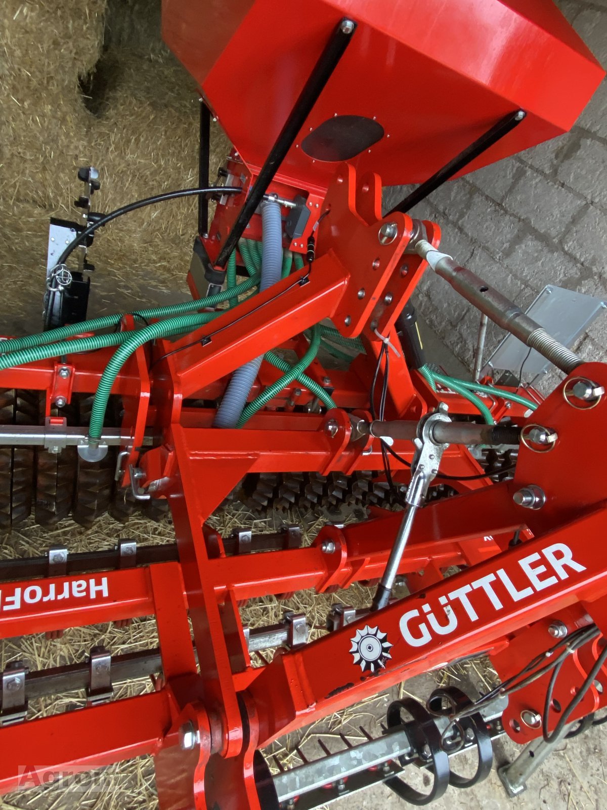 Striegel mit Nachsaateinrichtung typu Güttler Greenmaster, Gebrauchtmaschine v Meißenheim-Kürzell (Obrázek 8)