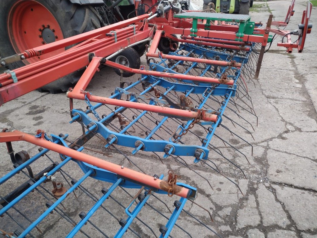 Striegel mit Nachsaateinrichtung tip Hatzenbichler 12m + Air16, Gebrauchtmaschine in Liebenwalde (Poză 26)