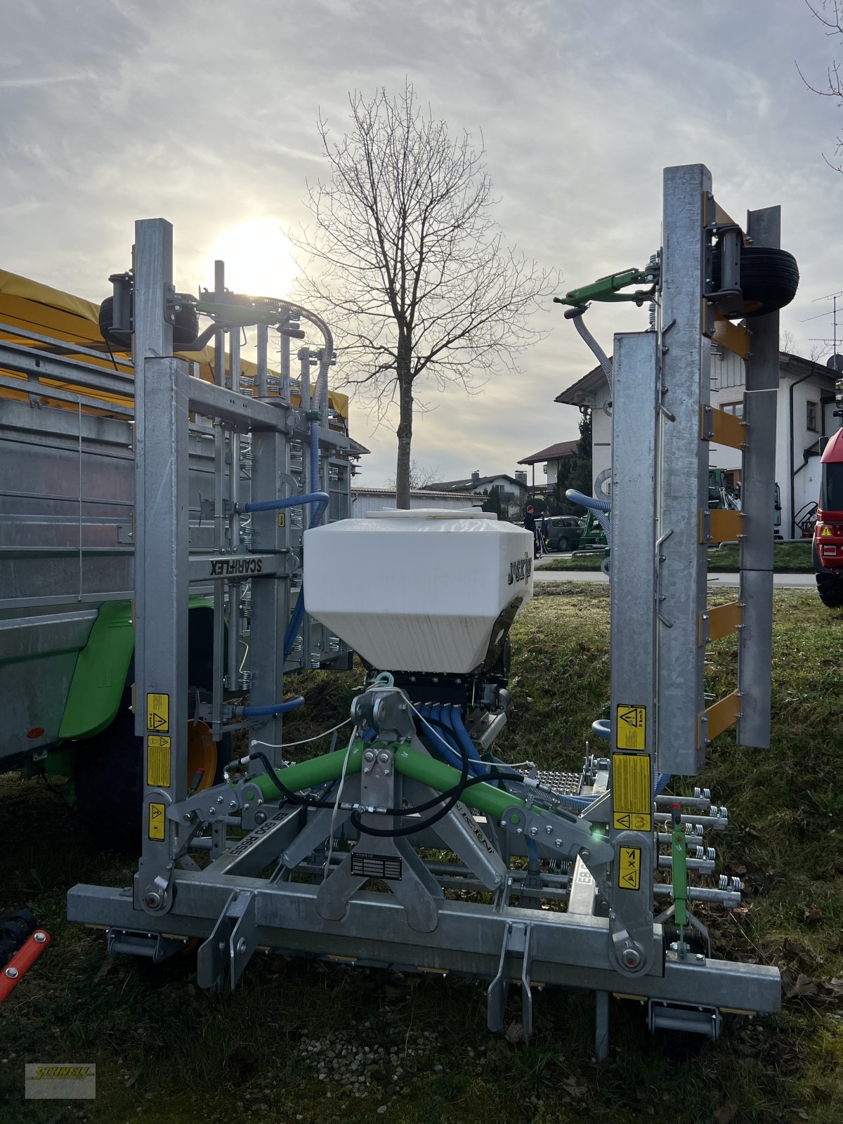 Striegel mit Nachsaateinrichtung del tipo Joskin Scariflex 600, Neumaschine In Söchtenau (Immagine 2)