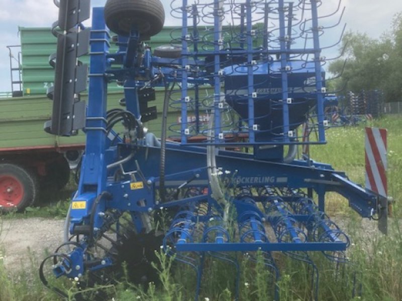 Striegel mit Nachsaateinrichtung Türe ait Köckerling Grasmaster 600, Gebrauchtmaschine içinde Hofgeismar (resim 1)