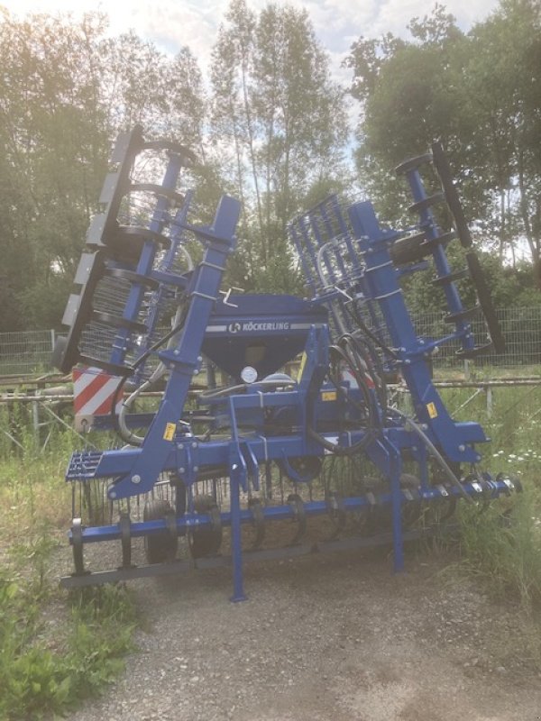 Striegel mit Nachsaateinrichtung Türe ait Köckerling Grasmaster 600, Gebrauchtmaschine içinde Hofgeismar (resim 1)