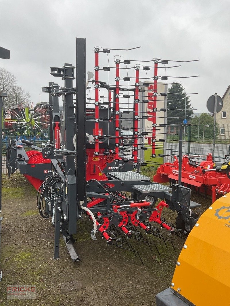 Striegel mit Nachsaateinrichtung van het type Saphir KS 600, Neumaschine in Bockel - Gyhum (Foto 5)