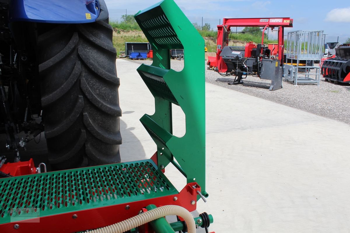 Striegel mit Nachsaateinrichtung van het type Sonstige Agro Masz Grass 300-Nachsaatmaschine-NEU, Neumaschine in Eberschwang (Foto 20)