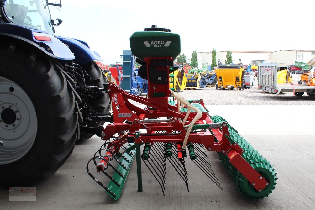 Striegel mit Nachsaateinrichtung van het type Sonstige Agro Masz Grass 300-Nachsaatmaschine-NEU, Neumaschine in Eberschwang (Foto 2)