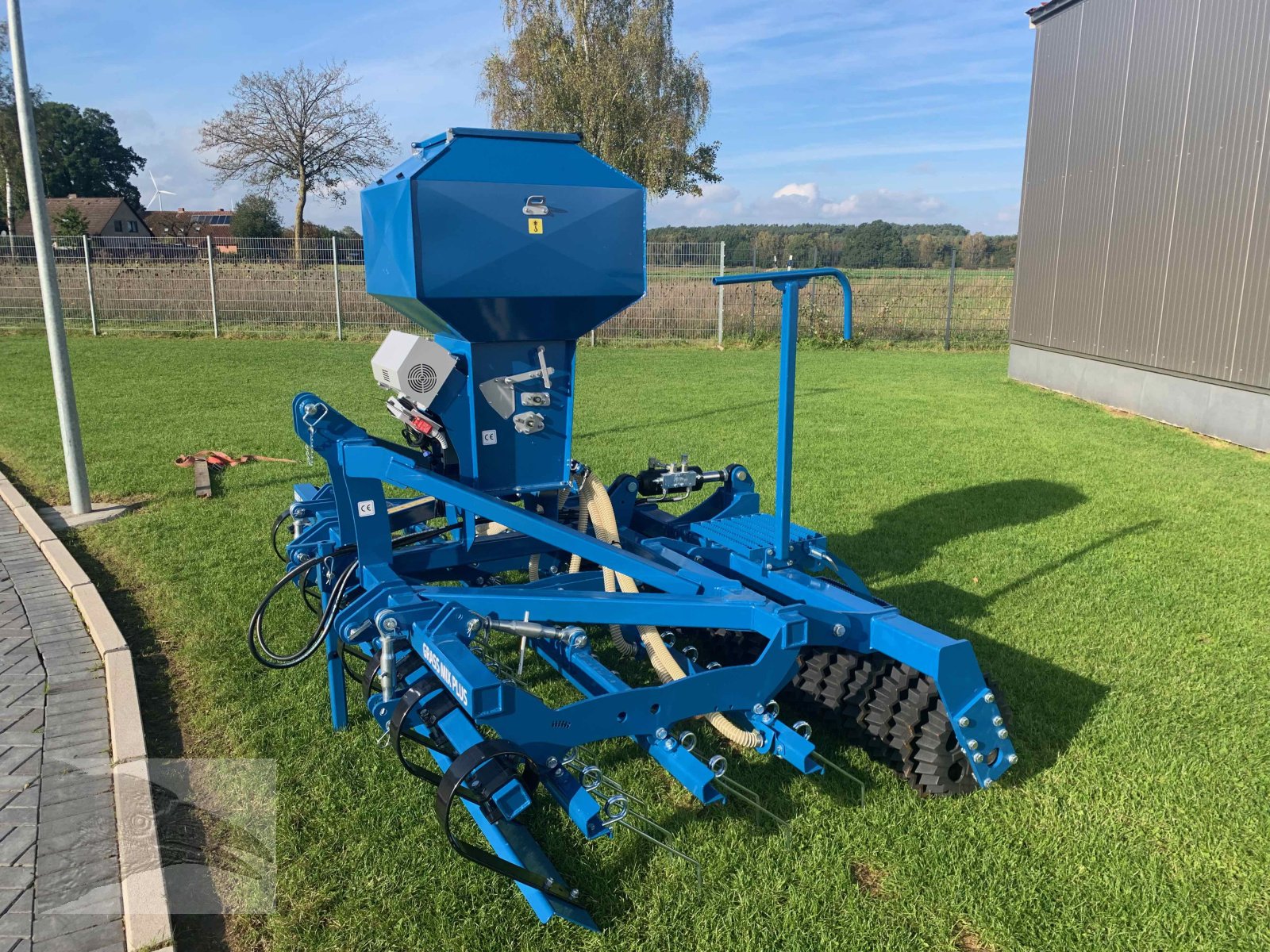 Striegel mit Nachsaateinrichtung typu VORATECK Vorführmaschine mit Sternwalze, Gebrauchtmaschine v Hermannsburg (Obrázok 5)