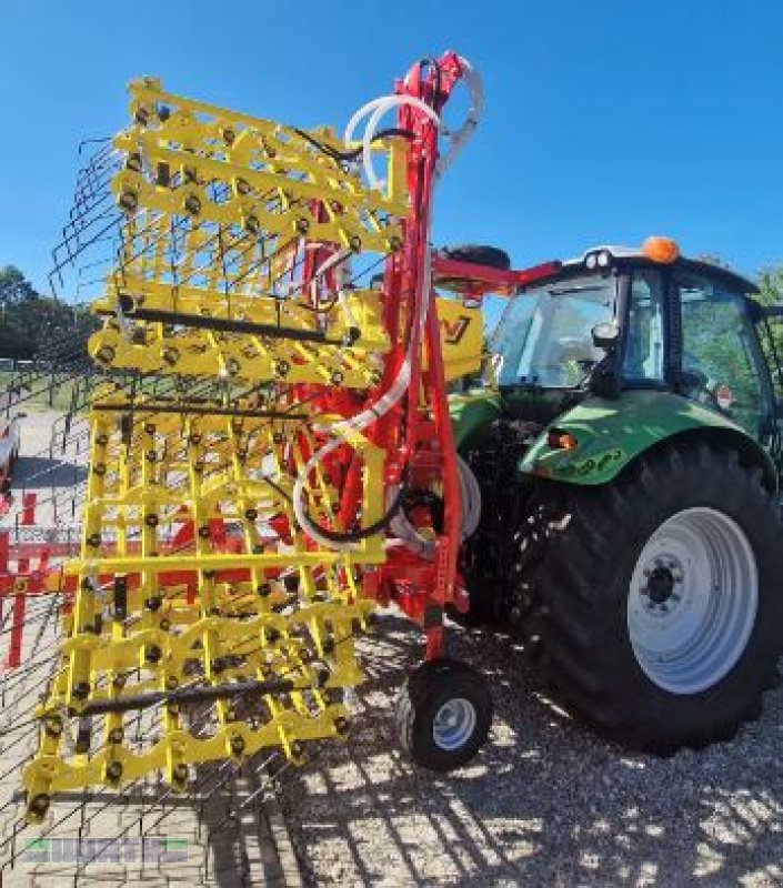 Striegel des Typs APV 1200 Ackerstriegel auch mit Sägerät PS 300 M 1, Neumaschine in Buchdorf (Bild 7)