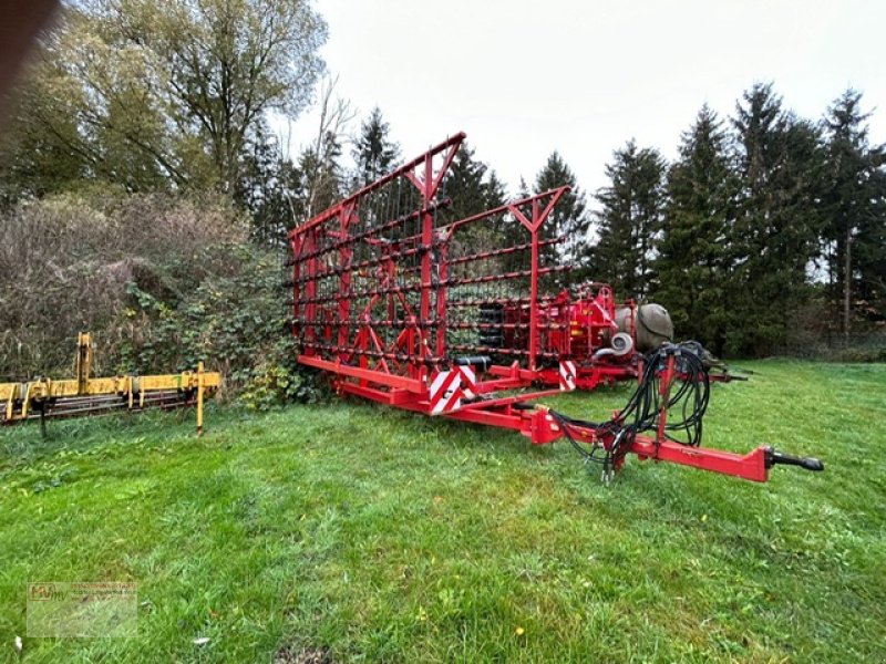 Striegel typu Baarck Strohmeister 12000, Neumaschine w Neubrandenburg (Zdjęcie 1)