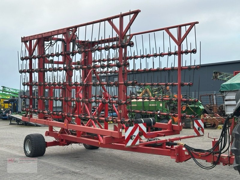 Striegel Türe ait Baarck Strohmeister 12000, Gebrauchtmaschine içinde Neubrandenburg (resim 1)