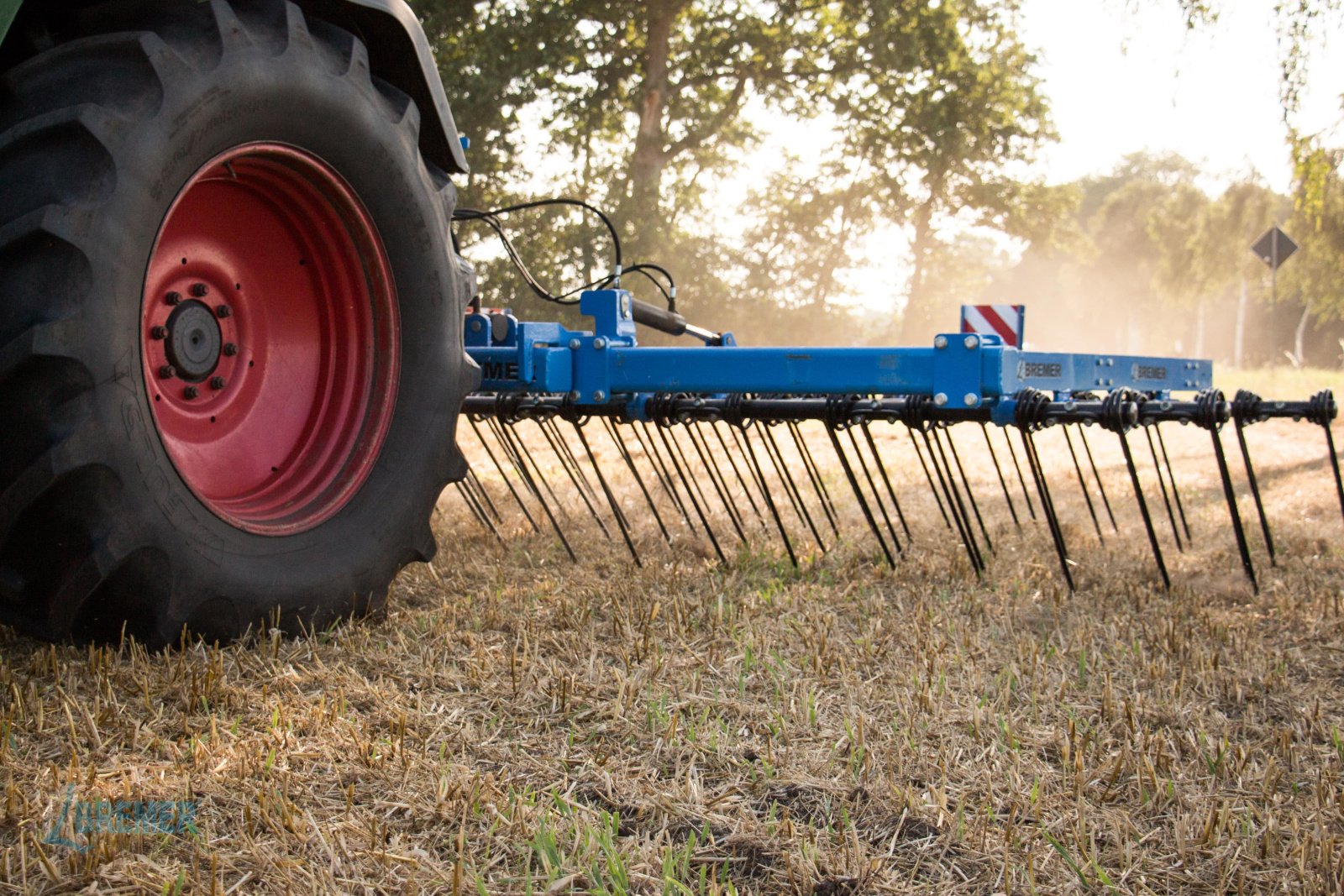 Striegel του τύπου Bremer Maschinenbau STRAW - LINE STR 700 H, Gebrauchtmaschine σε Hohenhameln (Φωτογραφία 2)