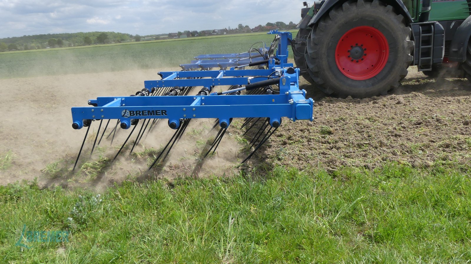 Striegel des Typs Bremer Maschinenbau STRAW - LINE STR 700 H, Gebrauchtmaschine in Hohenhameln (Bild 1)