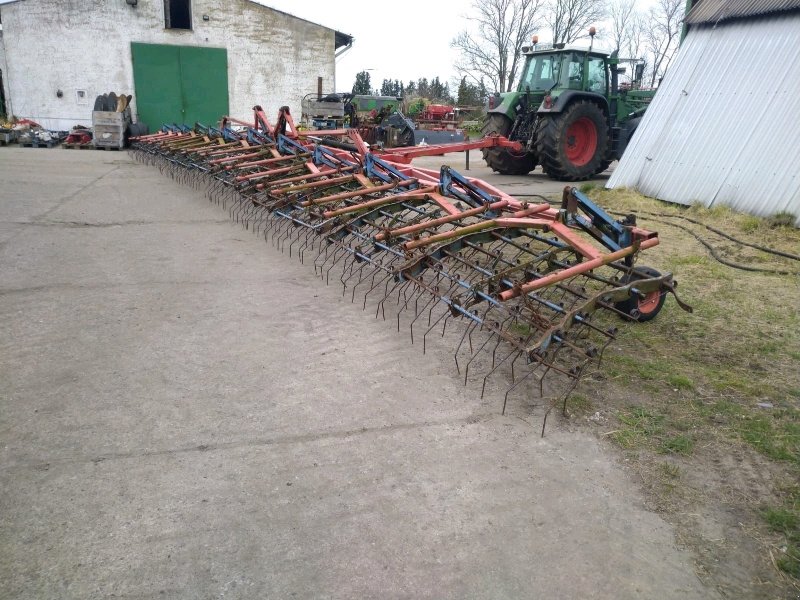 Striegel du type Hatzenbichler Federzahnhackegge 18 m, Gebrauchtmaschine en Liebenwalde (Photo 16)