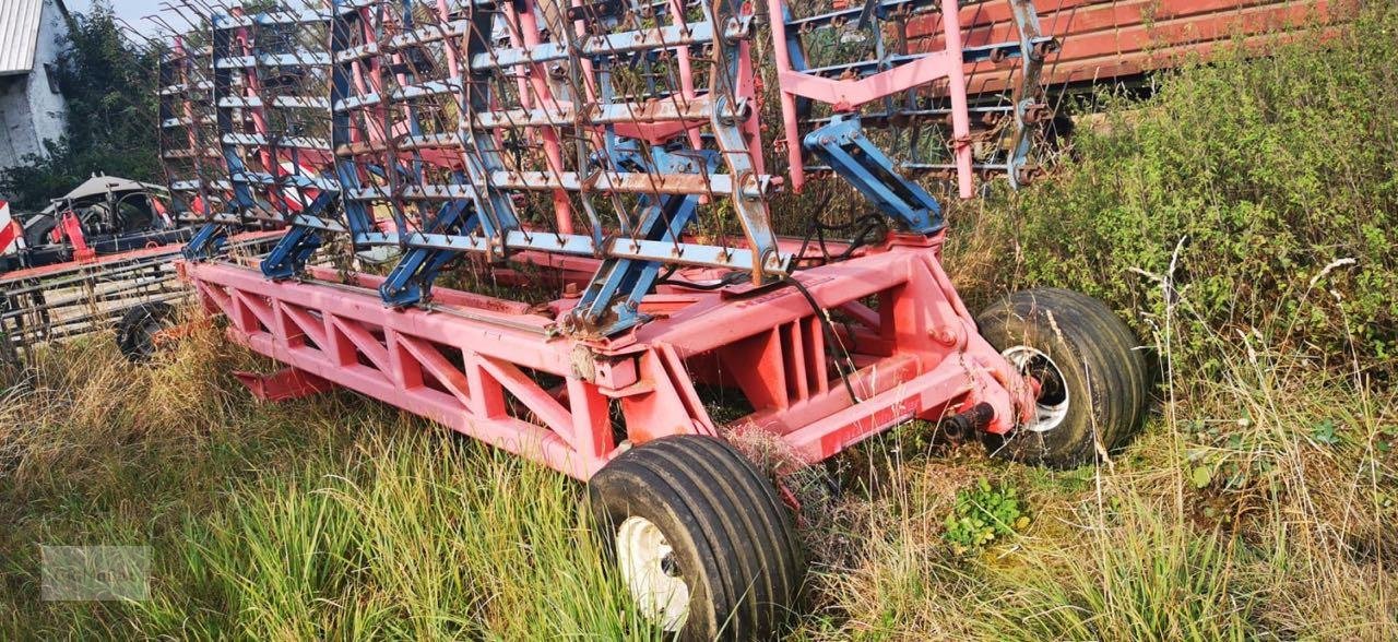 Striegel del tipo Hatzenbichler Strohstriegel 12/24m, Gebrauchtmaschine en Prenzlau (Imagen 1)