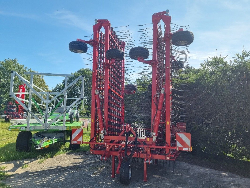 Striegel van het type Horsch Cura 15 ST, Neumaschine in Neubrandenburg (Foto 2)