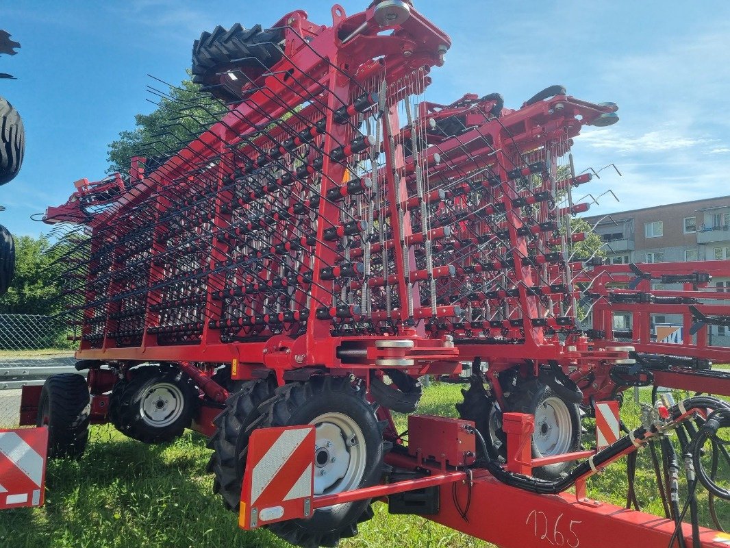 Striegel Türe ait Horsch Cura 24 ST, Neumaschine içinde Neubrandenburg (resim 5)