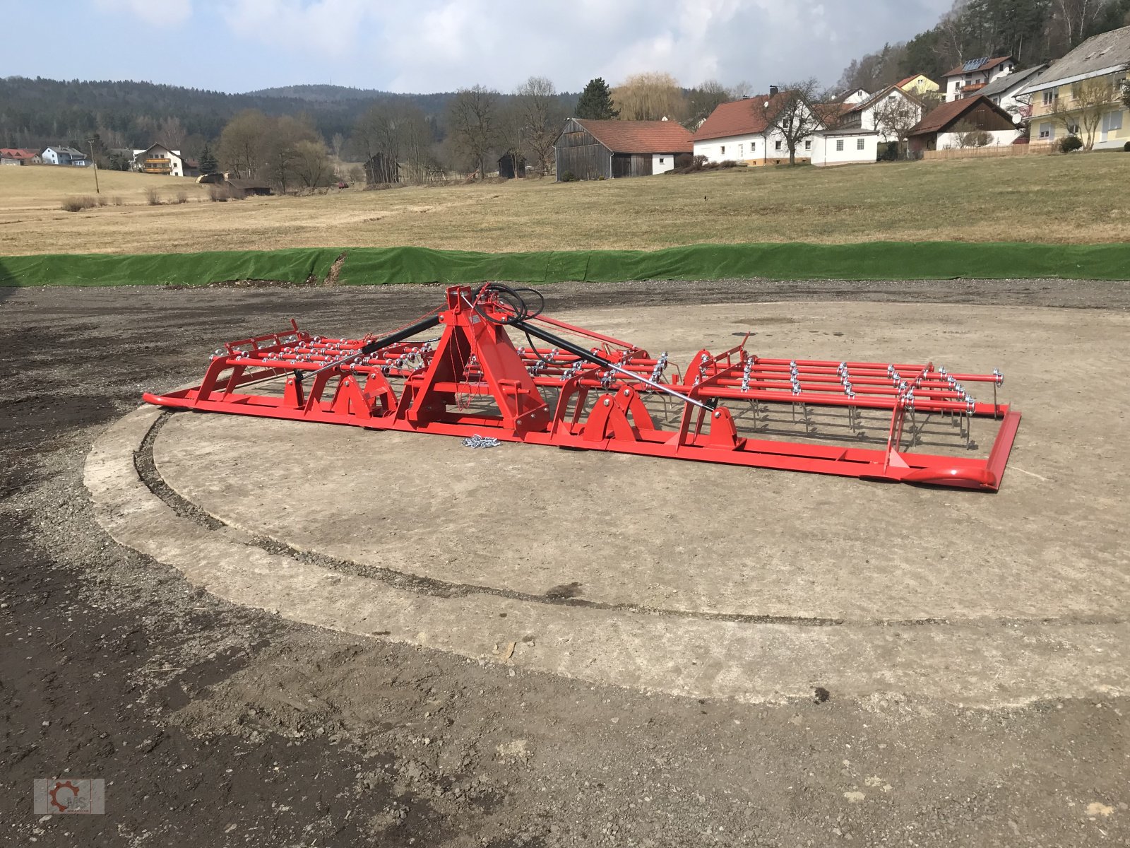 Striegel tip Jar-Met 6m 10mm Zinken Hydraulisch Klappbar Wiesenstriegel, Neumaschine in Tiefenbach (Poză 2)