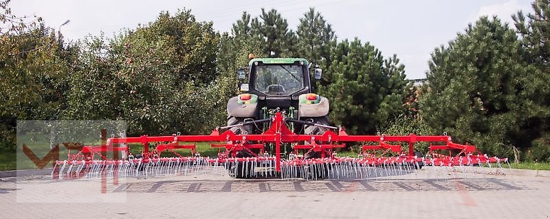 Striegel van het type MD Landmaschinen KL Hackstriegel Hydraulisch klappbar 7,5 m, Neumaschine in Zeven (Foto 7)