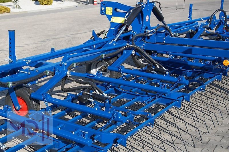 Striegel del tipo MD Landmaschinen Rolmako Hackstriegel 9,0m-12,0m, Neumaschine en Zeven (Imagen 13)