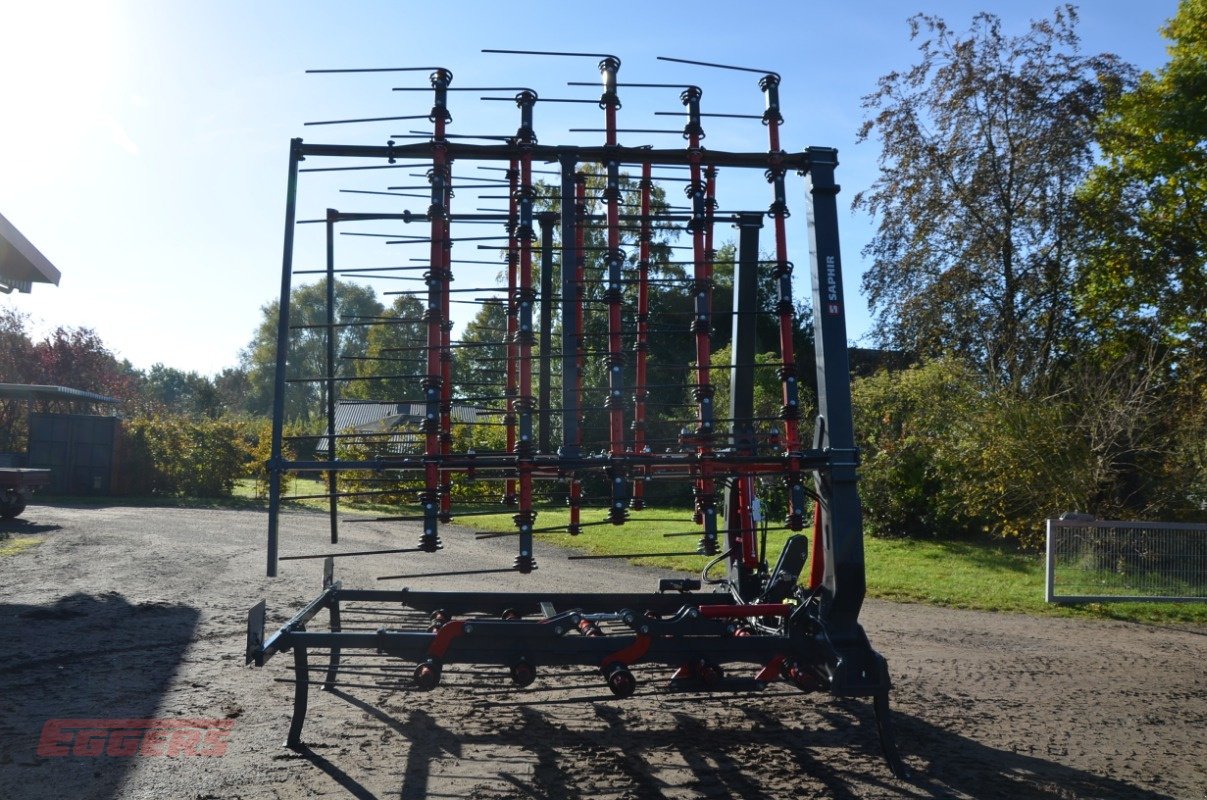 Striegel des Typs Saphir ClearStar 900, Vorführmaschine in Suhlendorf (Bild 2)