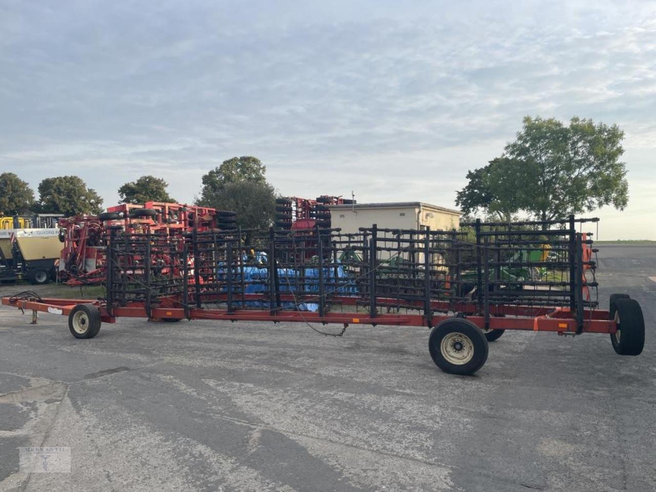 Striegel van het type Sonstige Farm King Strohstriegel 18m, Gebrauchtmaschine in Pragsdorf (Foto 3)