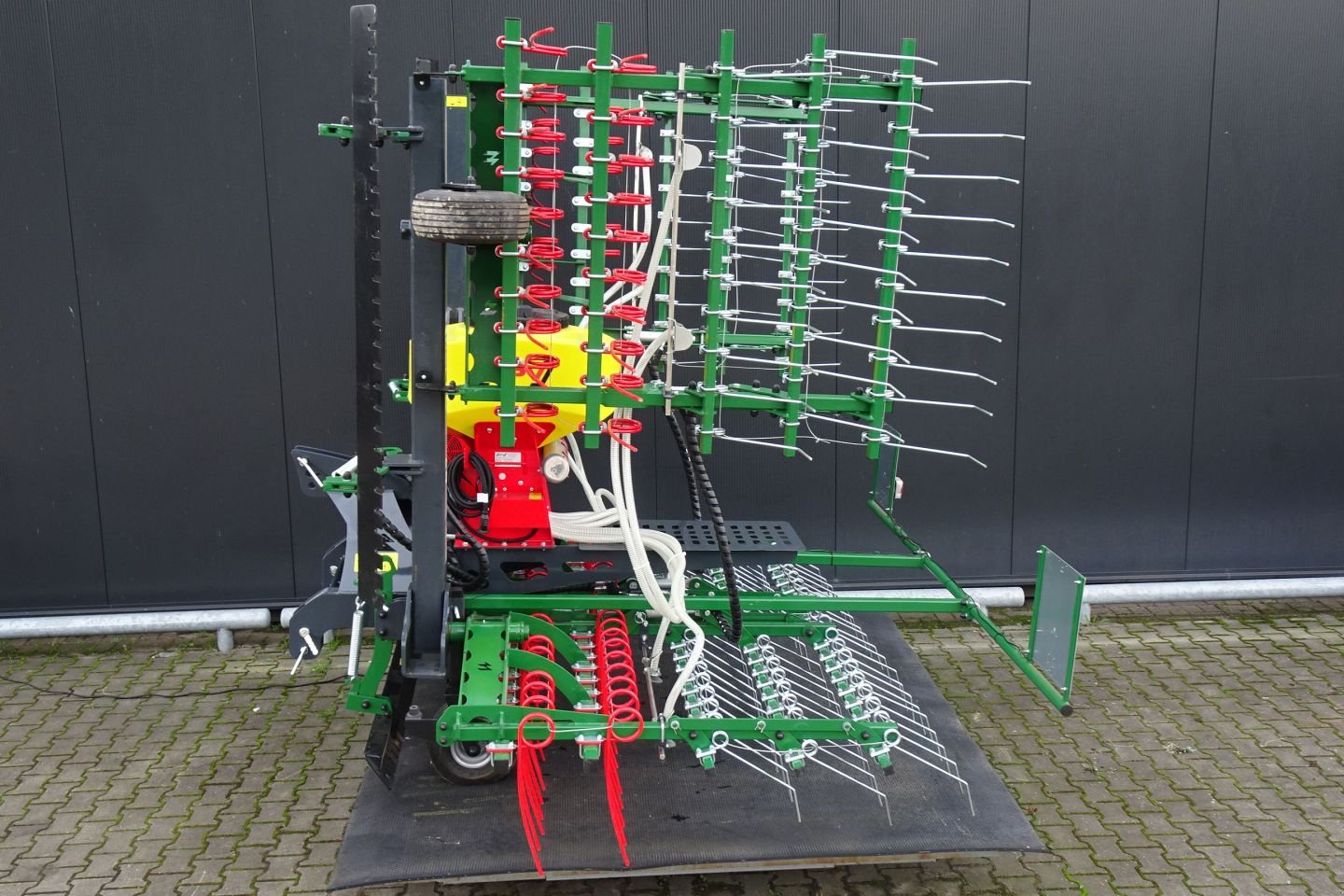 Striegel del tipo Sonstige Hofstede Wiedeg weeder, Neumaschine In Staphorst (Immagine 10)