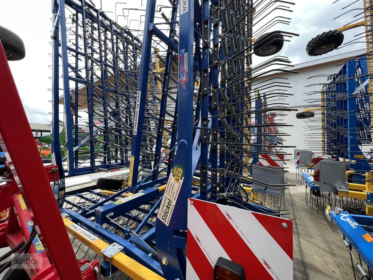 Striegel van het type Treffler TS1220 Präzisions-Zinkenstriegel, Gebrauchtmaschine in Burgkirchen (Foto 11)