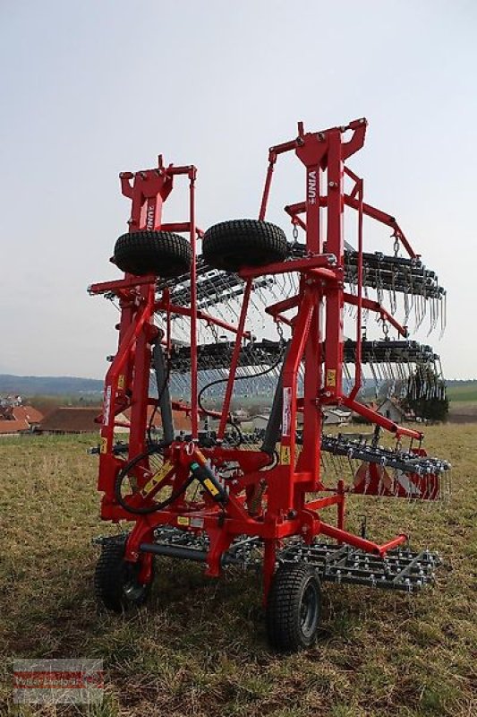 Striegel of the type Unia Akcent 12m Hackstriegel, Neumaschine in Ostheim/Rhön (Picture 10)