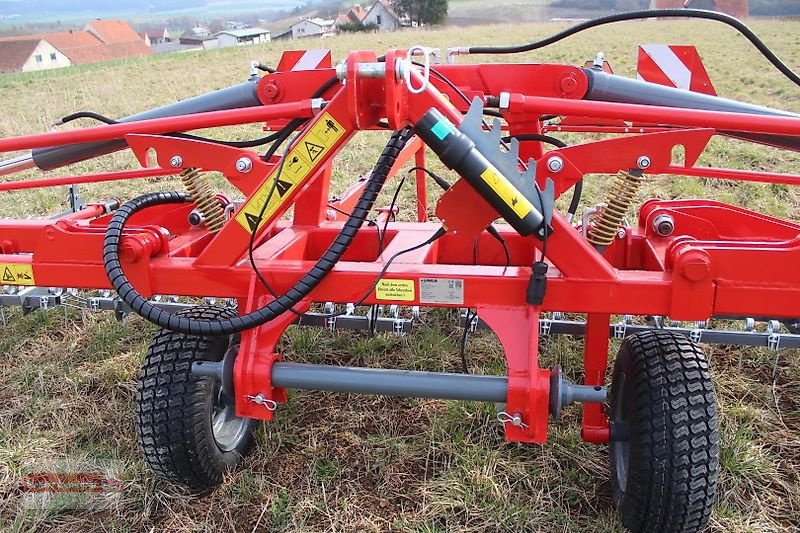 Striegel van het type Unia Akcent 12m, Neumaschine in Ostheim/Rhön (Foto 9)