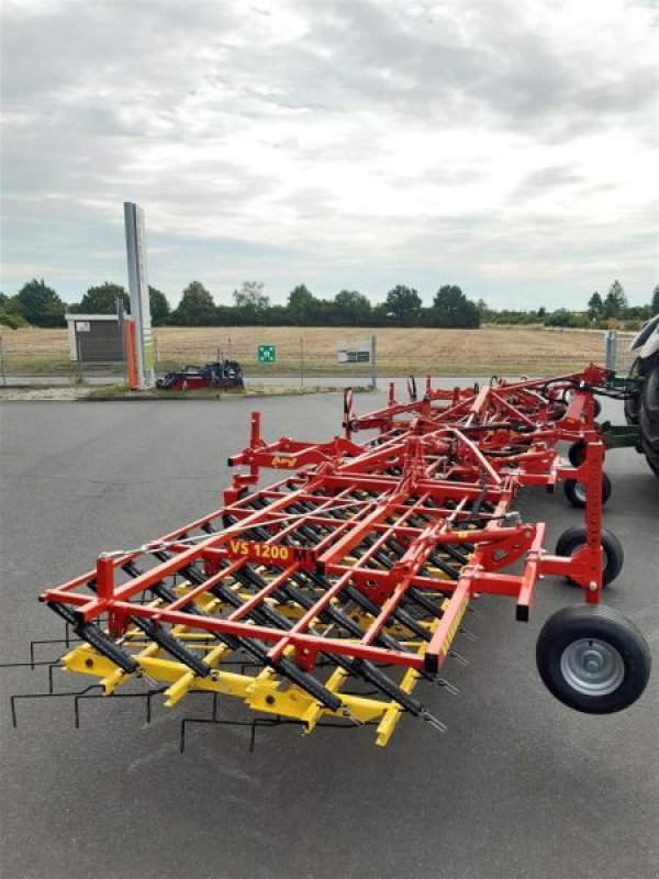 Striegeltechnik & Hacktechnik des Typs APV STRIEGEL APV VS 1200, Vorführmaschine in Grimma (Bild 2)