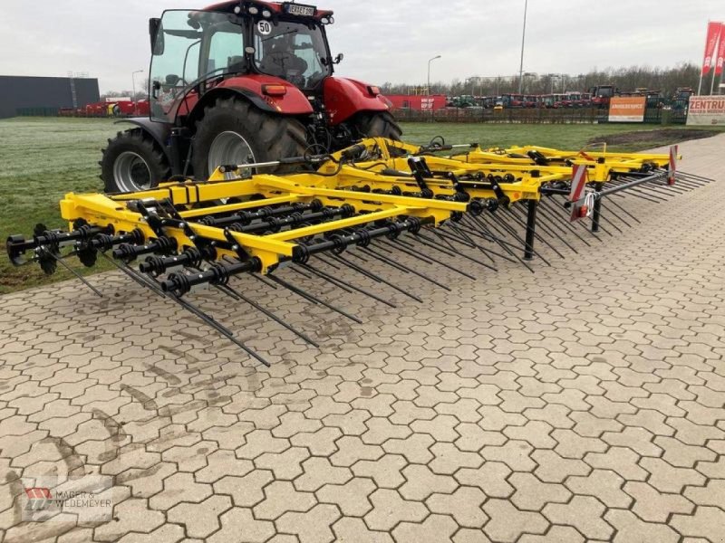 Striegeltechnik & Hacktechnik van het type Bednar PRO PN 9000 STROHSTRIEGEL, Neumaschine in Oyten (Foto 1)