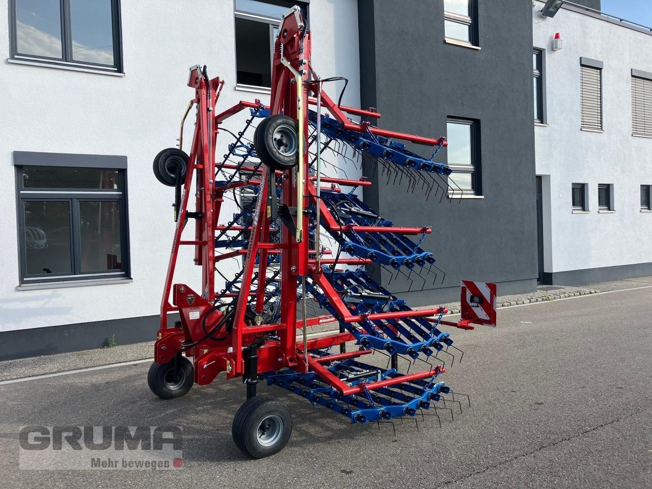 Striegeltechnik & Hacktechnik типа Hatzenbichler Federzahnhackegge Striegel 12 m, Gebrauchtmaschine в Friedberg-Derching (Фотография 1)