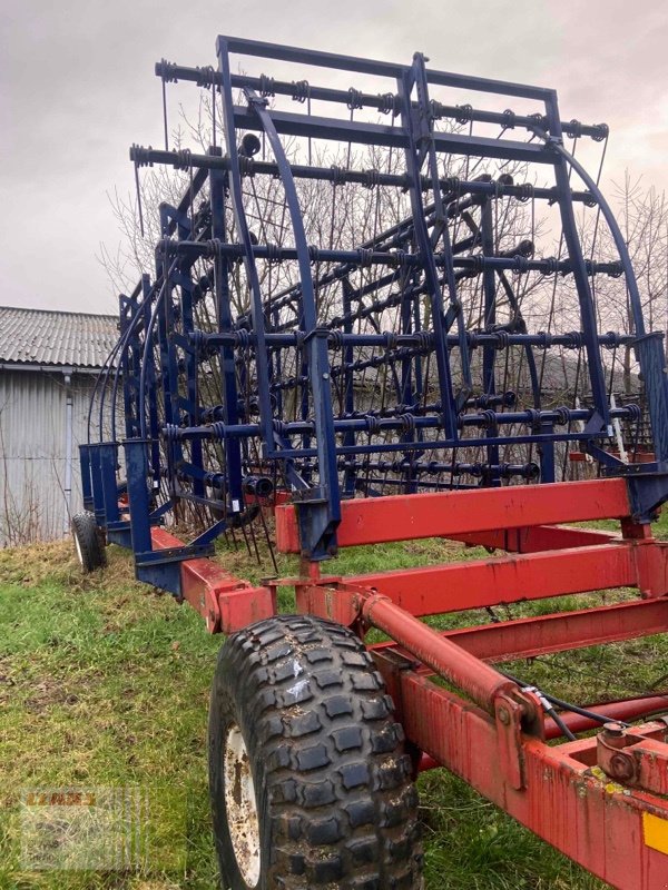 Striegeltechnik & Hacktechnik typu Moreni Morris Strohstriegel 50´, Gebrauchtmaschine w Buttelstedt (Zdjęcie 5)